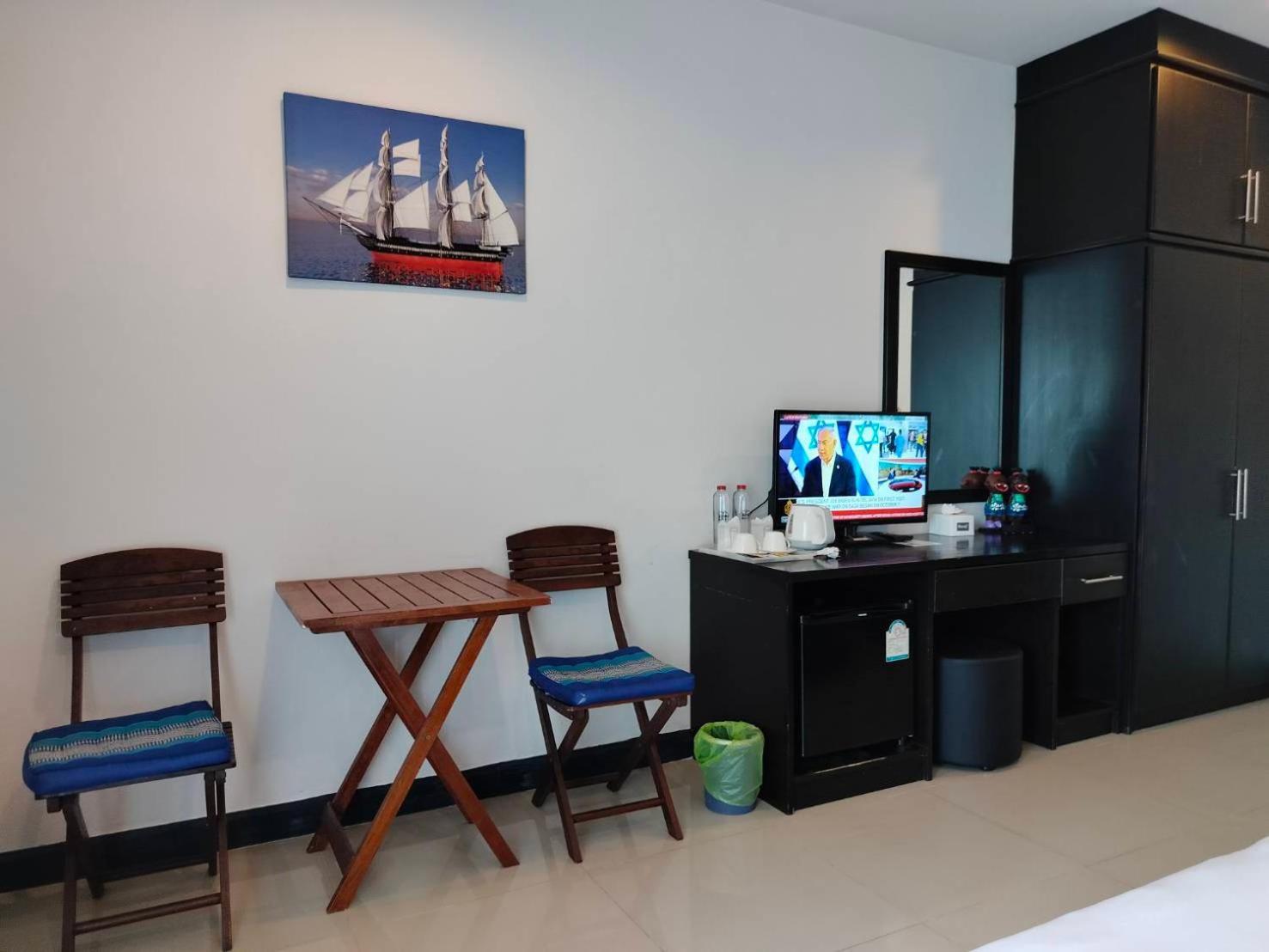 May House Karon Beach Ban Karon Buitenkant foto